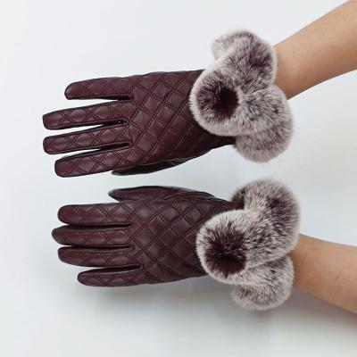 China Simple Fashion Ladies Leather Gloves Fur Thick Striped Waterproof Ladies Winter Long Leather Gloves for sale