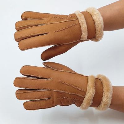 China Single Face Spanish Merino Sheepskin Double Face Leather Winter Gloves Hand Stitched Men Gloves for sale