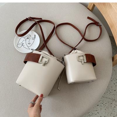 China Simple Fashion Design Women Bucket Bag Ladies Purses Crossbody Bag Ladies Shoulder Handbag for sale