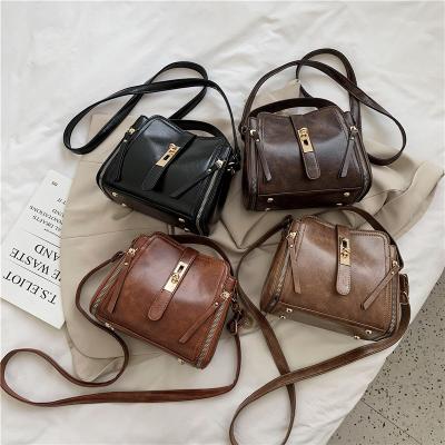 China Other New Arrivals Luxury Ladies Large Capacity Bucket Handbags Females Purses For Women for sale