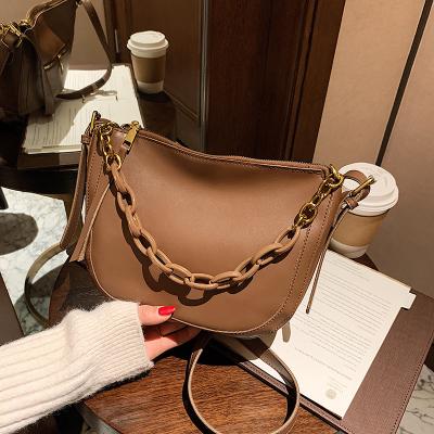 China Other New Fashion Lady Bucket Hand Bags Ladies Chains Popular Handbags Purses For Women for sale