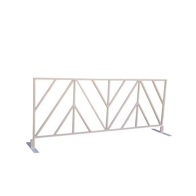 China Easily Assembled Customized Powder Coated Galvanized Portable Metal Barricade Fence For Sporting Event for sale