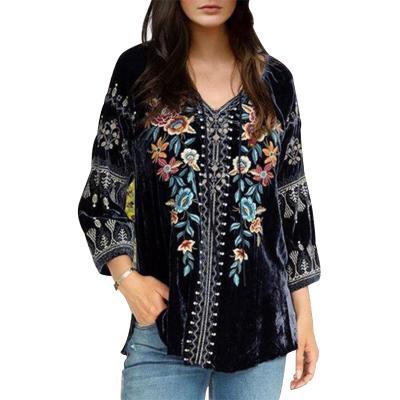 China Anti-pilling New Arrivals Casual V-neck Velvet Women Floral Embroidered Shirts for sale