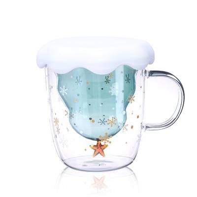 China Sustainable Christmas Glass Coffee Mug Double Wall Borosilicate Glass Mug With Lid for sale