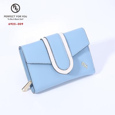 China Weichen waterproof perfect for you custom short design fashionable shape short zipper purse wallets Korea PU leather wallet for sale