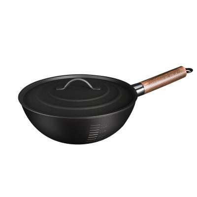 China Sustainable Small Iron Chinese Wok With Scaled Wok Beech Handle Uncoated Cookware Set Nonstick for sale