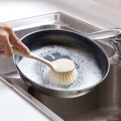 China Viable Dish Hot Pot Dish Straw Wheat Kitchen Products Washing Cleaning Brush With Long Handle for sale