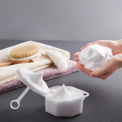 China New Product Popular Plastic Apple Facial Bubbler Detergent Bubbler Foaming Facial Cleansing Face Wash Foam Cups Wholesale for sale