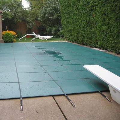 China Swimming Pool Cover Solar 18 36 Ft 17 26 Ft OEM ODM Swimming Pool Safety 96%-100% Polypropylene Cover for sale