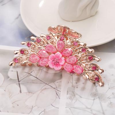 China 2020 Vintage Hot Selling Large Ethnic Headdress Hairpin Striking Hairpin Hair Claws Hair Clip Korean Hair Accessories for sale