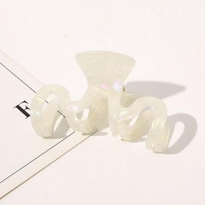 China Newest New Fancy Design Acetate Hair Claws For Women Claw Clip Acrylic Plastic Hair Clip Acetate Hair Claw Clip for sale