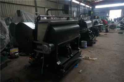 China Hand Industriële Matrijzenbesnoeiing en het Vouwen van Machine 2.2kw/voor Golfdoos/Roestvrij staalplaat Te koop