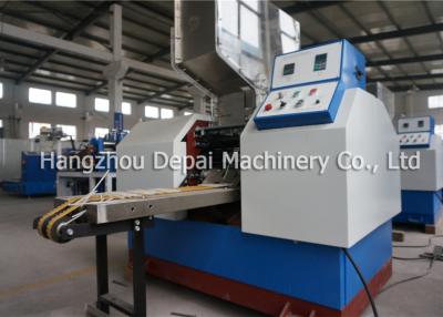 China Hochgeschwindigkeitsrotes/Gelb/blaue Plastikstroh-Maschine, StrohFüllmaschine Φ5.6mm ± 0.05mm zu verkaufen