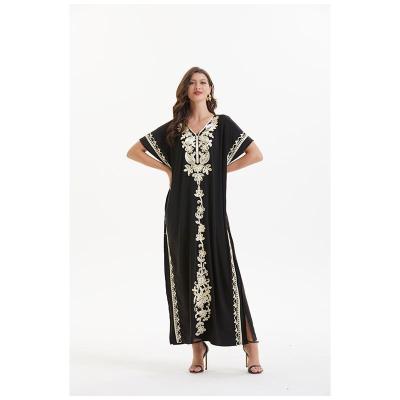 China Anti-Static B2035 Factory Price 2021 Fashion Black Color Embroidered Women Islamic Long Muslim Prayer Dress for sale