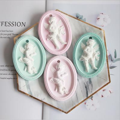 China Cute Viable Little Angel Plaster Listing Model DIY Aromatherapy Gypsum Diffuser Silicone Mold for sale