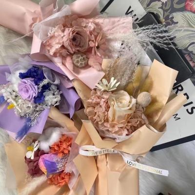 China Bridal Boutonniere Wedding Home Wholesale Natural Preserved Mini Natural Dried Flowers 100% Real Flower Decoration Bouquet Arrangement Bouquet for sale