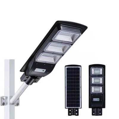 China Super Bright 400w Solar ROAD Street Light Auto Explosion Proof Solar Street Light for sale