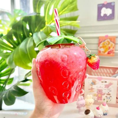 China Creative Wholesale Viable Straw Water Cup Cold Drink Kwawii Student Children for sale