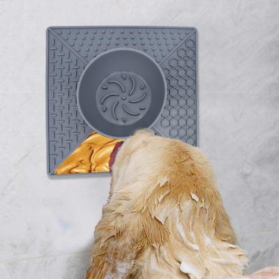 China New 2022 Mirror Suction Anti-Swallowing Portable Popular Soft Sustainable Pet Food Silicone Slow Feeder Dog Bowl Feeding Dish for sale