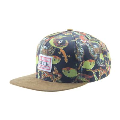 China Impresión personalizada Camp Snapback 5 Panel Cap con visor de suéter / correa de cuero en venta