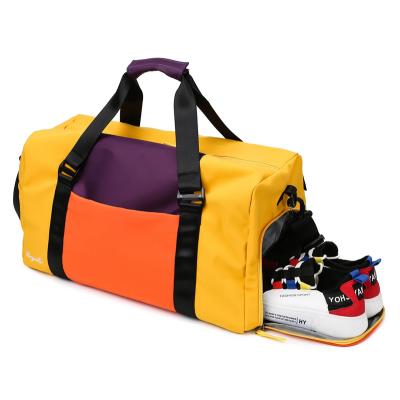 China 2020 New Design Fashion Light High Quality Waterproof Travel Sports Outdoor Leisure Tote Duffle Camping Bag for sale