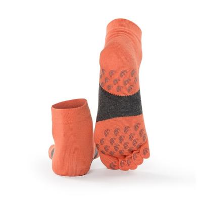 China Running Women Anti-skid Open Toe Hide Long Big Yoga Running Trampoline Antibacterial Cotton Nylon Grip Five Finger 5 Toe Socks for sale