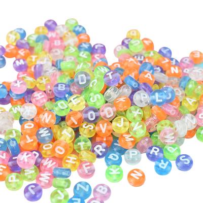 China New Modern Round Letter Acrylic Beads Name Colorful Alphabet Loose Beads For Kid Couples DIY Jewelry for sale