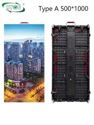 China Mecanografíe un tipo de pantalla de alquiler al aire libre de la pantalla LED P3.91 una protección de la esquina del gabinete de 3840Hz 500*500m m en venta