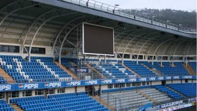 China O estádio de futebol conduzido exterior da exposição P10 conduziu o ² da exposição 7500nits /M à venda