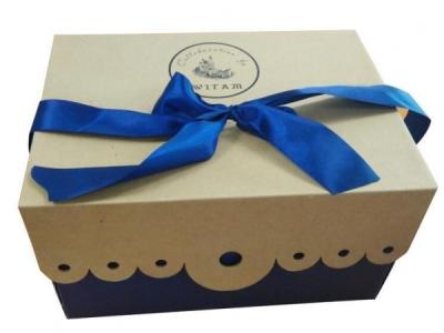 China Absorption Power Cute Cardboard Gift Box With Elegant Blue Ribbon for sale