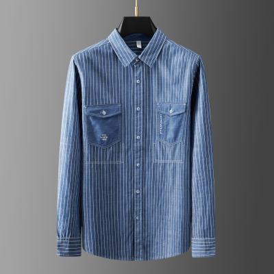 China Anti-pilling Double Pocket Scratch Embroidered Cotton Mens Shirts for sale