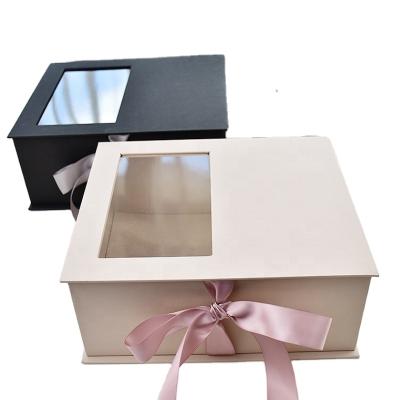 China Korean Recycled Gift Box Creative Square Box Flower Wedding Candy Box Bridesmaid Gift Box for sale