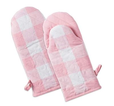 China Lovely Eco-friendly Heat-Resistant Double-Layer Cotton Oven Gloves Perfect Kitchen Oven Mitts /BBQ For Baking And Grilling for sale