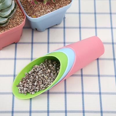 China Bump-resistant Plastic Shovel Cup DIY Soil Succulent Bonsai Plant Helper for sale