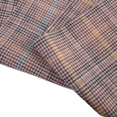 China Wicking 900g/m 70% Wool Contains Silver Yarn Silk Fabric Classic Houndstooth Plaid Woolen Double Sided Woolen Fabric for sale