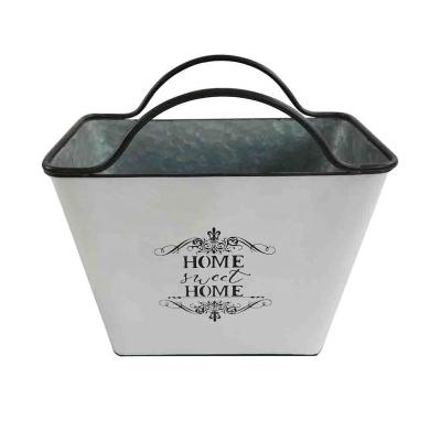 China Garden Metal Basket Sustainable Durable Use For Gift Package Christmas Festival for sale