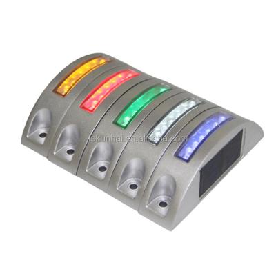 China Die-casting aluminum shell + reflective sheet + imported PC railway tunnel, bridge, square, park and other solar surface layer LED road nail lights CS-SR-809 for sale