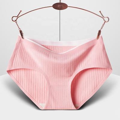 China Antibacterial One-Piece Comfortable Traceless Women's Panties Cotton Women's Panties Medium Size Briefs Underwear For Girls for sale