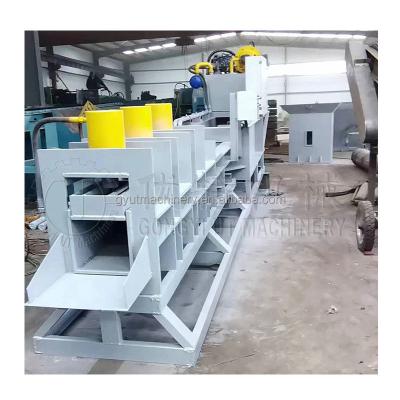 China Coconut Peat Press 5 kg Coco Peat Block Maker met grondstof Coconut Coir Te koop