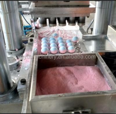 China Easy to Operate Hydraulic Bath and Salt Making Machine for Custormized Bubble Shapes for sale