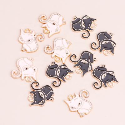 China 10pcs/bag 22*20mm Enamel Lovely Cat Pendants Pink Black Cats Charm Pendants DIY Durable Jewelry for sale