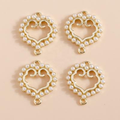 China 4pcs/bag 20*17mm Pearl Cavity Love Heart Charm Pendant Connectors Durable Elegant DIY Jewelry Making Fashion Trendy Custom Pendant for sale