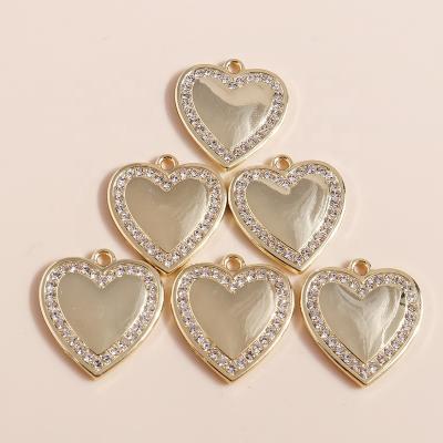 China TRENDY 4pcs/bag 20*22mm Gold Plated Crystal Love Heart Pendants Charms Pendant Necklace Key Chain DIY Jewelry Custom for sale