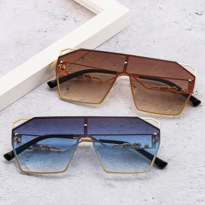 China Hot Sale GRAY JACK Fashion Sunglasses 2022 Trendy Sunglasses 2022 Glass Shades Men Women Big Square Custom Plastic Oversized Colorful Fashion for sale