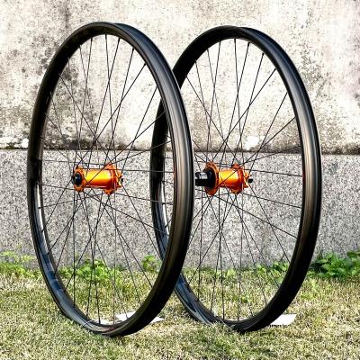 China Mountain Bikes Carbon Bicycle Wheels 27.5er MTB Wheels Down The Hill 39mm Wide for sale