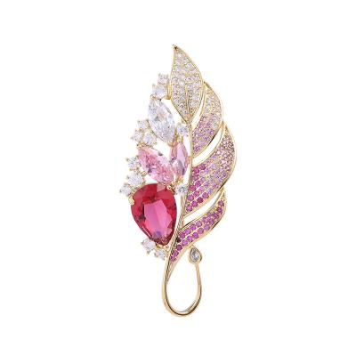 China Pin Brooch Fashion Luxury Gold Plated Brass Colored Zircon Crystal Feather Leaf Shape Brooches For Women Suits for sale