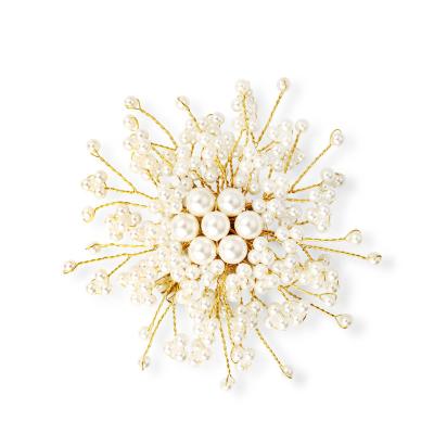 China Pin Brooch Fashion Jewelry Korean Handmade Elegant Women Bead Broches Pin Brooches for sale