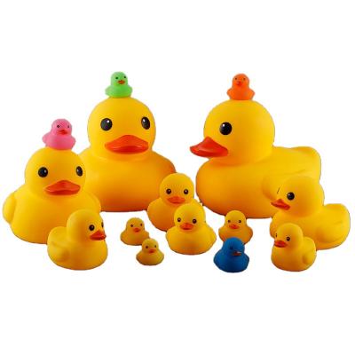 중국 Safe Non Toxic Baby Bath Toy Silicone Duck Rubber Yellow Duck 판매용