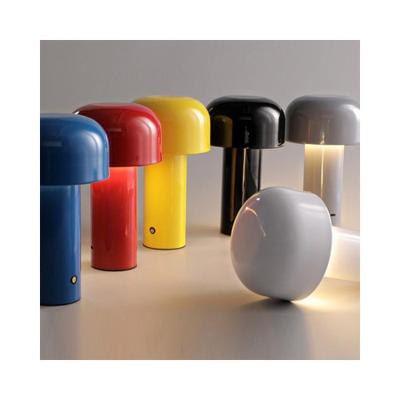 China Wholesale Modern Mushroom Design Battery Without Wire Night Light Table Top Living Room Led Lamp From China For Hotel for sale