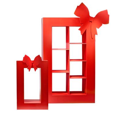 China Europe SCIENTIFIC LABOR ORGANIZATION Display Design New Year Box Cabinet Window Display In New Year Window Display Props for sale